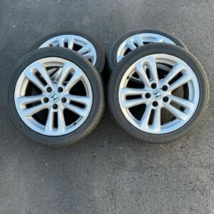 8th Gen Civic SI wheels 5×114.3 tires are in great shape